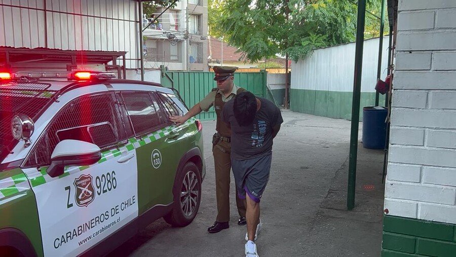 Cae banda que efectuaba robos a viajeros en el terminal de buses Sur: Uno de los detenidos registraba 54 reincidencias por delitos similares