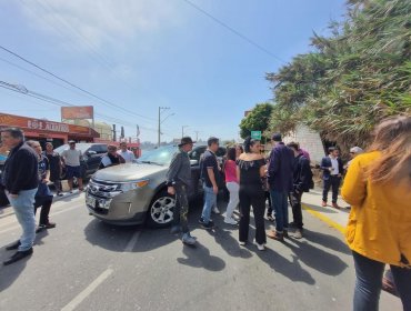 Restaurantes del borde costero de Concón en pie de guerra con el Municipio y Carabineros por problemas en estacionamientos