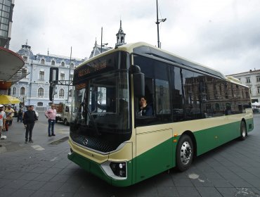 Firman cronograma para la llegada de 44 buses eléctricos de alto estándar para el Gran Valparaíso
