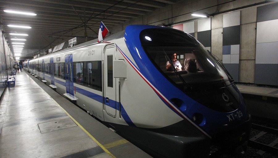 Trenes se encuentran momentáneamente circulando sólo entre Limache y Quilpué debido a los incendios forestales