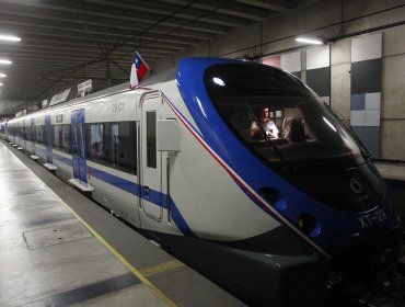 Trenes se encuentran momentáneamente circulando sólo entre Limache y Quilpué debido a los incendios forestales