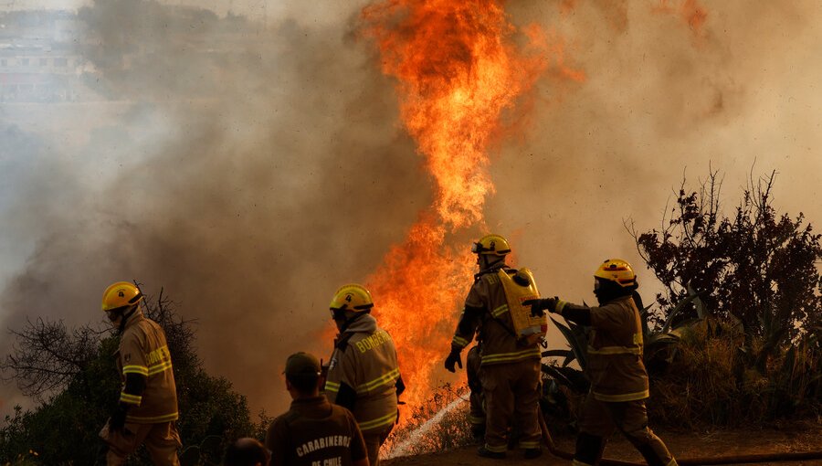 Fiscalía y la PDI se encuentran investigando eventual intencionalidad en incendios de la región de Valparaíso