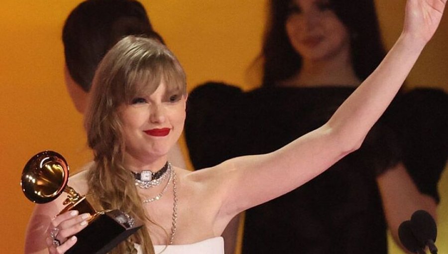 Premios Grammys 2024: Taylor Swift se alza como la gran ganadora