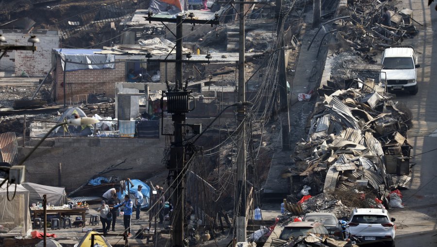 Fallecidos por incendios forestales en la región de Valparaíso ascienden a 123: Han sido identificados 33 cuerpos