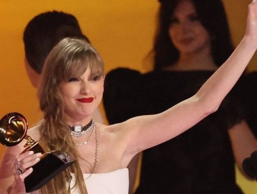 Premios Grammys 2024: Taylor Swift se alza como la gran ganadora