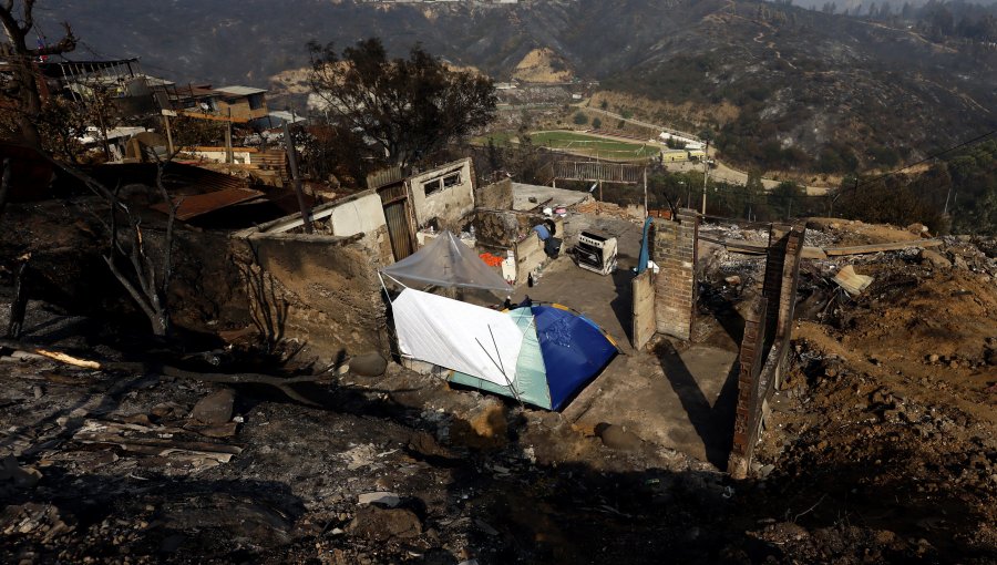 Subsecretario del Interior informó que los incendios en la región de Valparaíso "están contenidos"