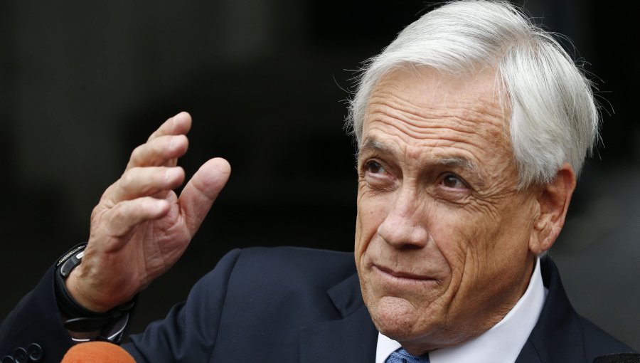 Gobierno expresa conmoción por muerte de Piñera y afirma que "tendrá los honores y reconocimientos que merece"