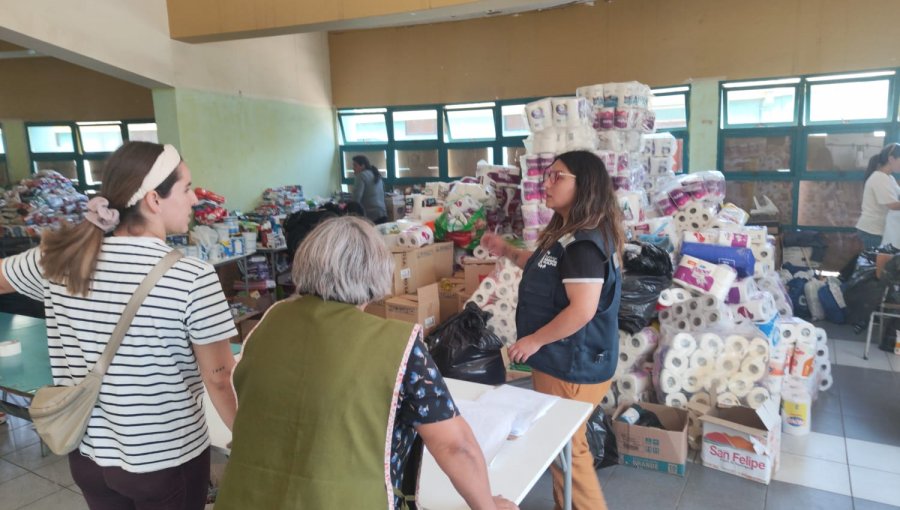 Municipio de Quilpué organiza donaciones para damnificados por incendio y solicita ayuda con la distribución