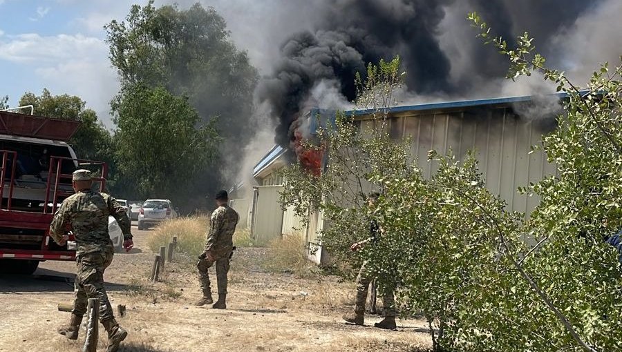 Incendio afectó a dependencias de la Brigada de Operaciones Especiales Lautaro del Ejército en Colina
