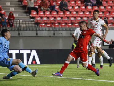 U. La Calera disputará un partido amistoso ante U. Española en el marco de la «Noche Hispana»