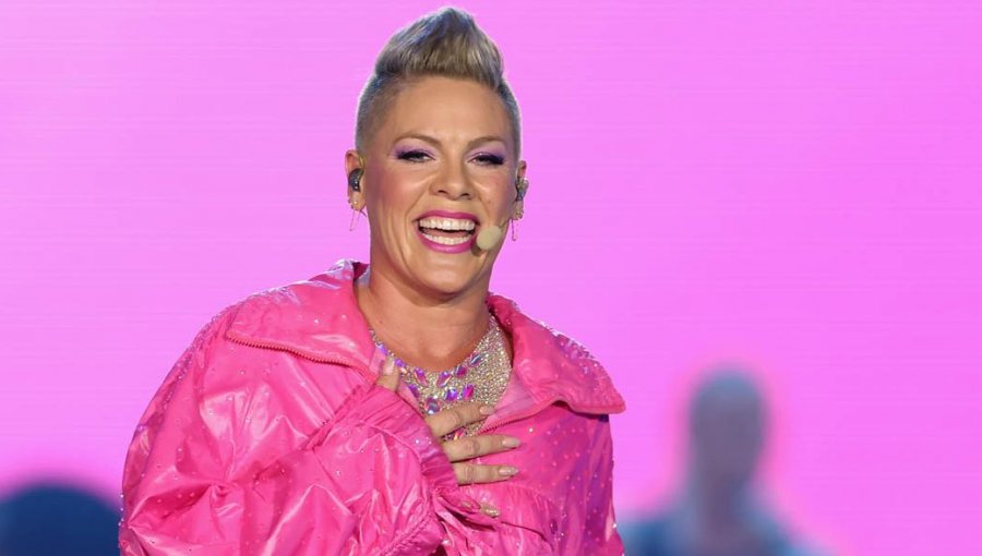 Por tercera vez: fanática entra en trabajo de parto mientras asistía a concierto de Pink