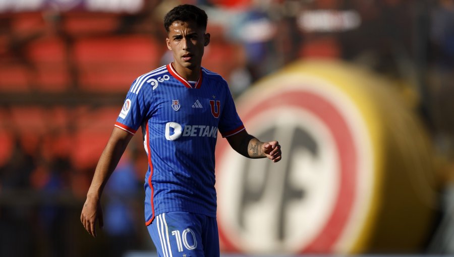 Lucas Assadi pidió a los hinchas de U. de Chile "portarse bien" en el regreso al Estadio Nacional