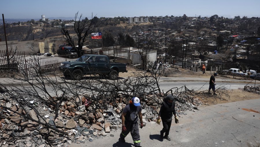 Más de 4 mil Bonos de Recuperación han sido entregados a familias afectadas por incendios en la región de Valparaíso