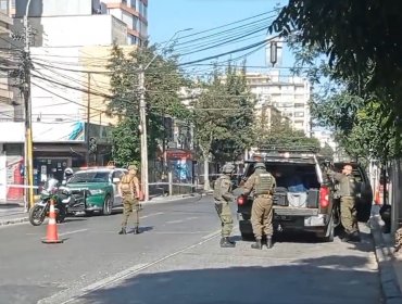 Gope de Carabineros activa procedimiento por maleta de viaje en pleno centro de Viña del Mar