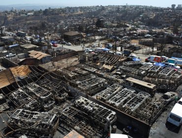 Ascienden a 132 los fallecidos por incendios forestales en la región de Valparaíso: 89 cuerpos han sido identificados