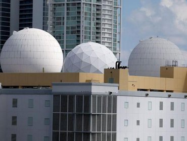 Cómo es la fortaleza en Miami que resguarda el "poderoso cerebro" de internet para América Latina