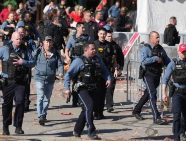 Al menos un muerto y más de 20 heridos deja tiroteo durante celebraciones del Super Bowl de los Chiefs en Kansas City