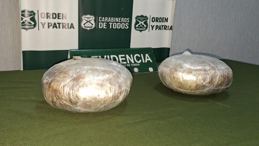 Dos ciudadanos colombianos son detenidos al ser sorprendidos portando más tres kilos de diferentes drogas en Cabrero