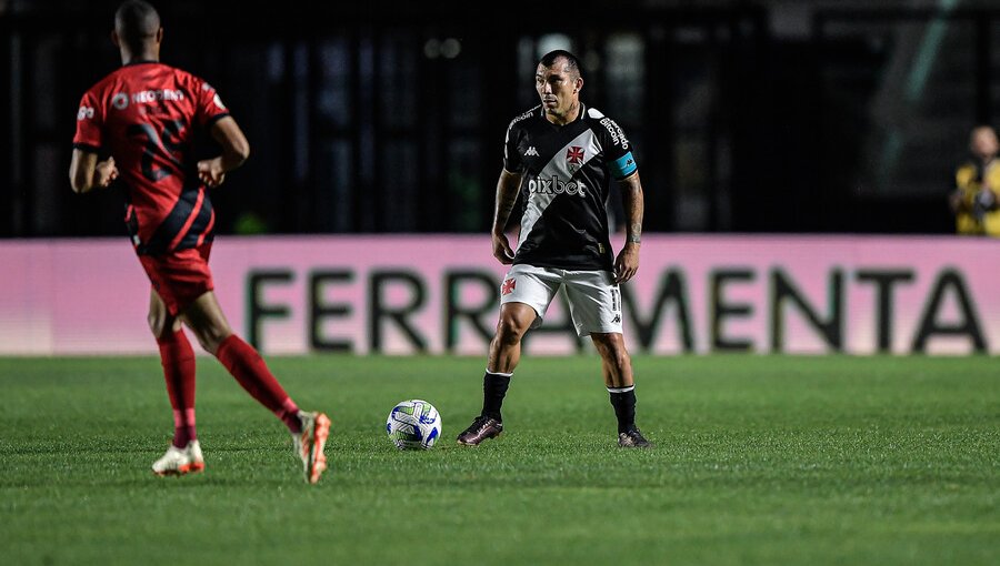 Gary Medel fue expulsado en empate de Vasco da Gama: “Es repugnante”