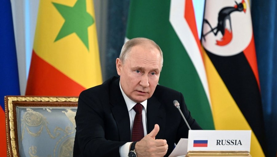 Vladimir Putin asegura que guerra en Ucrania es una "cuestión de vida o muerte" para Rusia