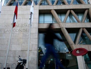 Encuentran muerto a un funcionario al interior de la Municipalidad de Las Condes