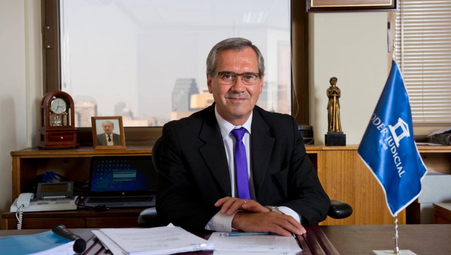 Director de la Corporación Administrativa del Poder Judicial presenta su renuncia luego de fallida compra de 22 Lexus