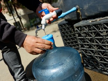 Masivo corte de agua afectará a tres comunas de la región Metropolitana