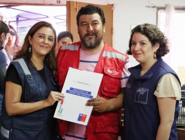 Bienes Nacionales anuncia comienzo de reposición de títulos de dominio en campamento Manuel Bustos de Viña del Mar