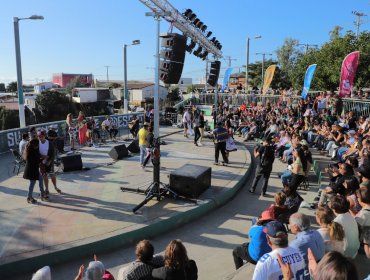 «Cerros de cueca» vuelve a los cerros porteños con variada programación musical