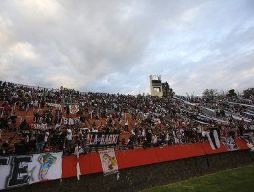 Hincha de Colo-Colo fue detenido en Mendoza por abuso sexual contra joven argentina