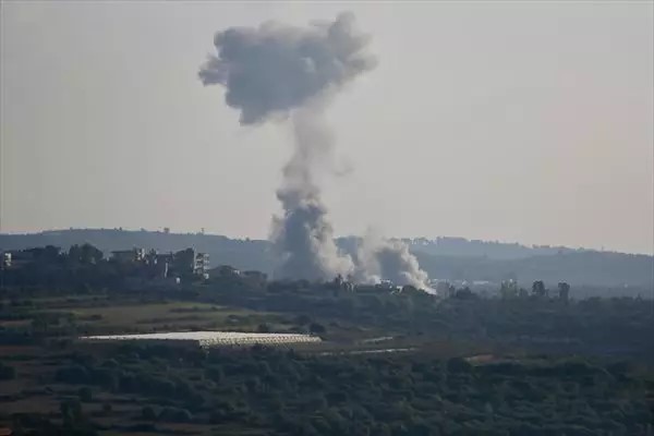 Israel bombardea "en profundidad" en Líbano tras el derribo de un dron por parte de Hezbolá
