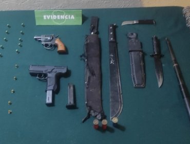 Carabineros detiene a un sujeto con armamento y municiones que amenazaba vecinos en Nogales