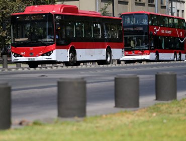 Directora de Transporte Público confía en neutralizar amenaza de paro de buses RED para el "super lunes"
