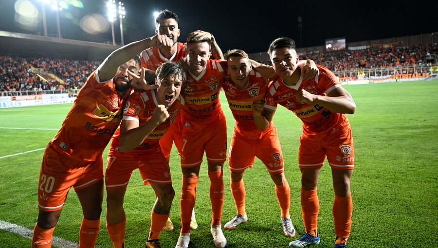 Cobreloa ganó por primera vez en su retorno a Primera tras superar a Cobresal