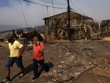 MOP confirma que serán 3 mil las viviendas que deberán ser demolidas tras los incendios en Viña del Mar, Quilpué y Villa Alemana
