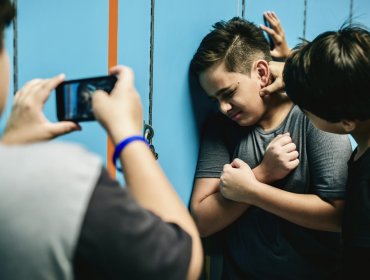 Valparaíso y Viña entre las 10 comunas con más denuncias por bullying escolar en Chile