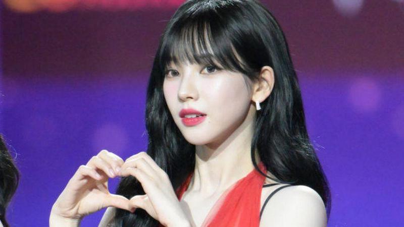 Estrella del K-pop pidió perdón a fanáticos que la acusaron de "traición" por tener pololo
