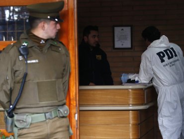 Mujer de unos 50 años se habría quitado la vida en edificio del cerro San Roque de Valparaíso