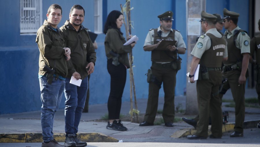 Un hombre muere apuñalado en la vía pública en Recoleta: Sospechoso del crimen fue detenido