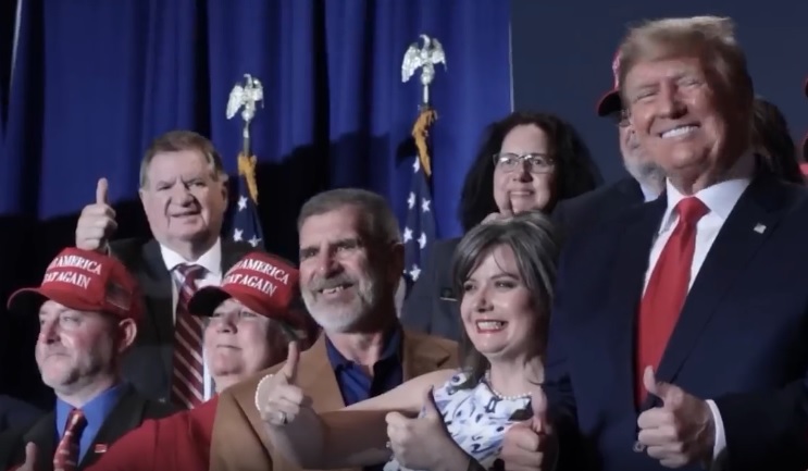 Donald Trump consigue los delegados para ser el candidato del Partido Republicano y espera proclamación