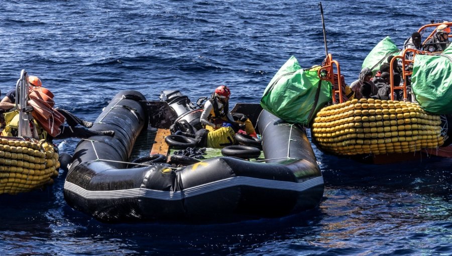 Mueren 60 migrantes en bote que estuvo una semana a la deriva en el Mediterráneo