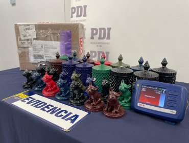 Dos detenidos deja el hallazgo de metanfetamina oculta en figuras impresas en 3D y que se vendería en la región de Valparaíso
