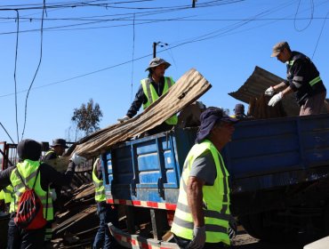 Más de 40 toneladas de escombros han sido retiradas tras incendio en el cerro Cordillera de Valparaíso