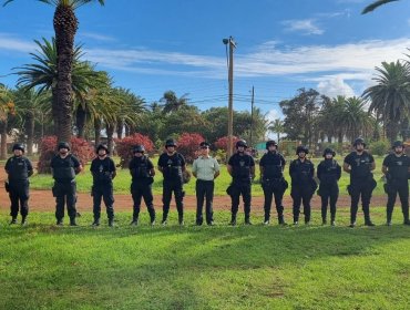Gendarmes de Valparaíso llegaron hasta Rapa Nui para robustecer la seguridad durante juicio por quema de tribunal