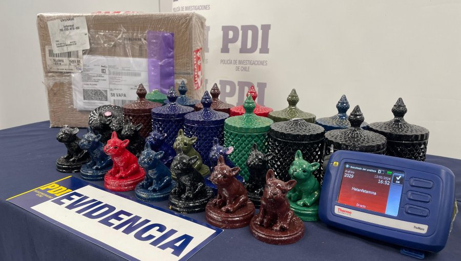 Dos detenidos deja el hallazgo de metanfetamina oculta en figuras impresas en 3D y que se vendería en la región de Valparaíso