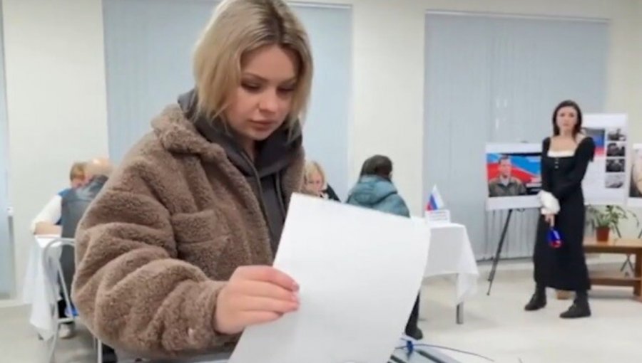 Participación en las presidenciales rusas alcanza el 38,5 por ciento