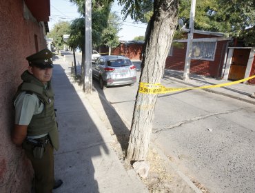 Sujeto recibe impacto de bala luego de atacar con arma blanca a un carabinero en Tucapel