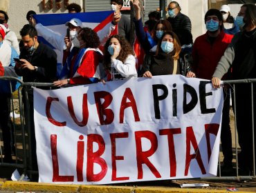 Miles de manifestantes protestan tras varias jornadas de apagones en Cuba