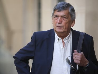 Lautaro Carmona rechaza acusaciones de republicanos por supuesta ofensiva del PC para sacar al general Yáñez