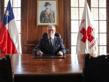 Dr. Rafael Méndez Mella asume como nuevo Presidente Nacional de Cruz Roja Chilena
